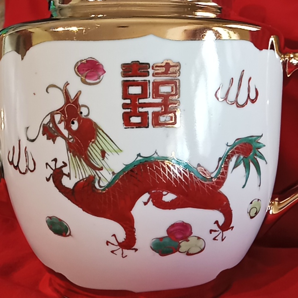 Vintage Chinese Porcelain Gold Colored Double Happiness Dragon & Phoenix Set. - Picture 11 of 16